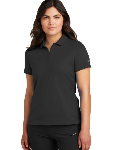 Nike Women's Victory Solid Polo